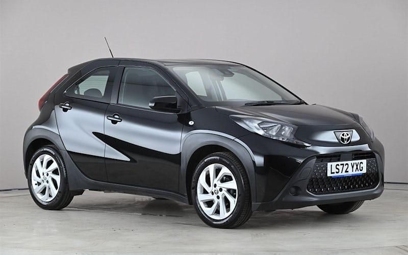 Usado Toyota Aygo X PURE 72 HP (52 kW) 2025 SUV