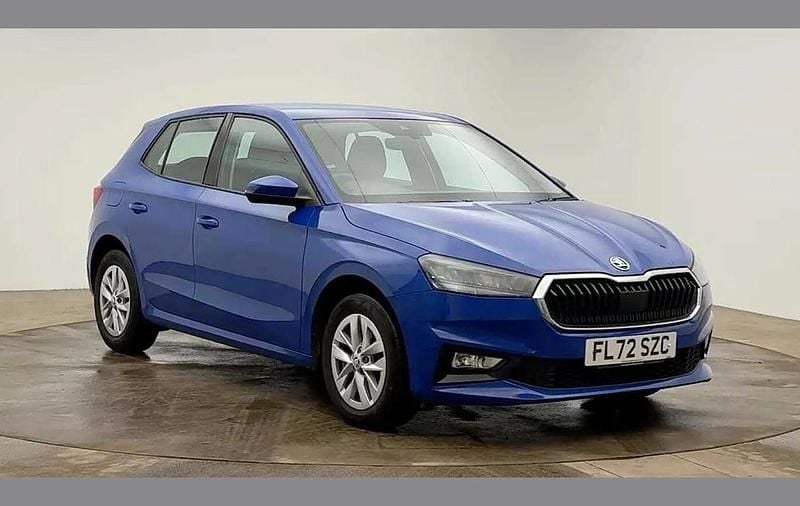 Used Skoda Fabia Comfort 79 HP (58 kW) 2022 Energy blue Hatchback