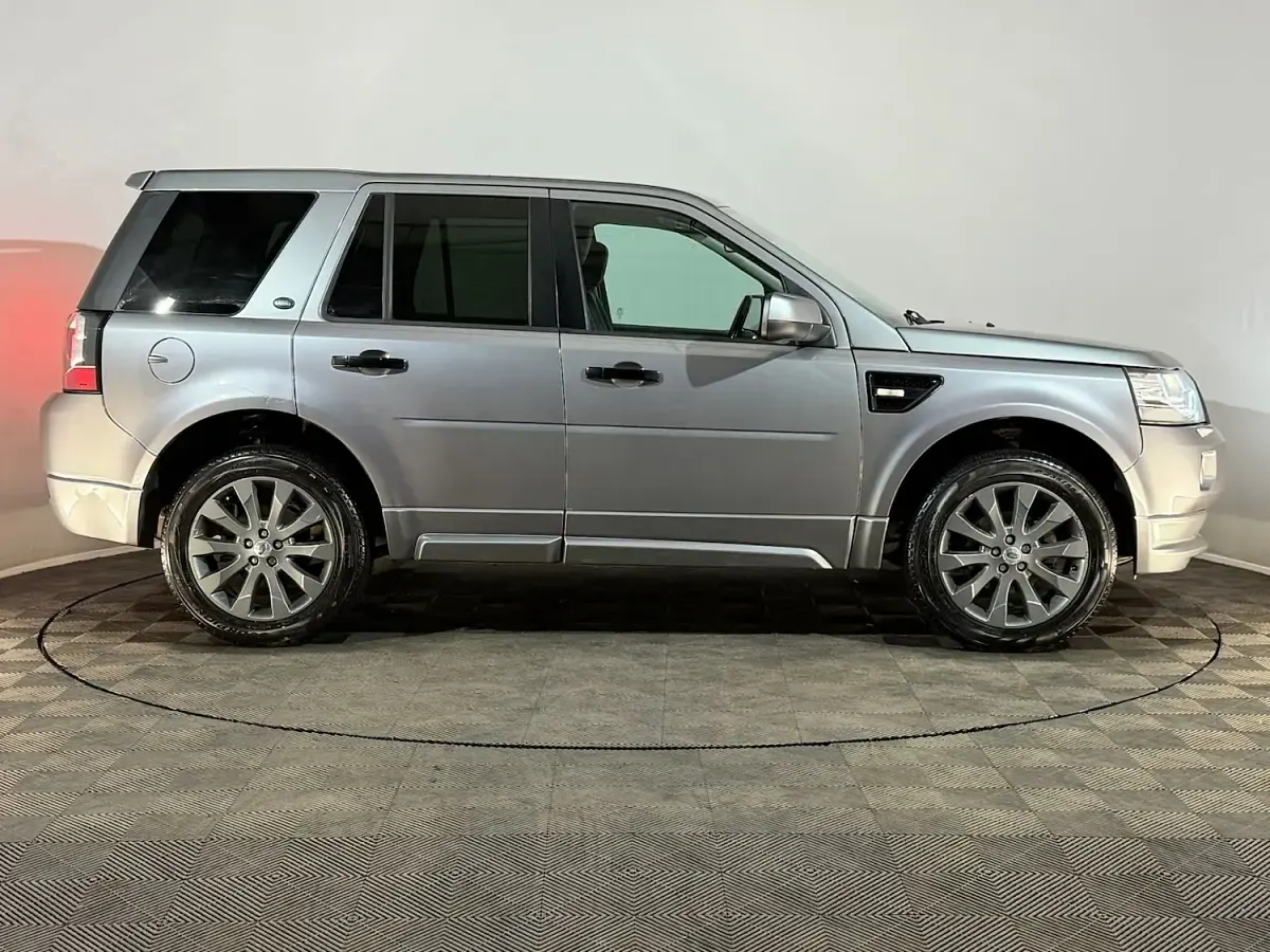 Used Land Rover Freelander 2 Dynamic 190 HP (139 kW) 2013 Grey SUV