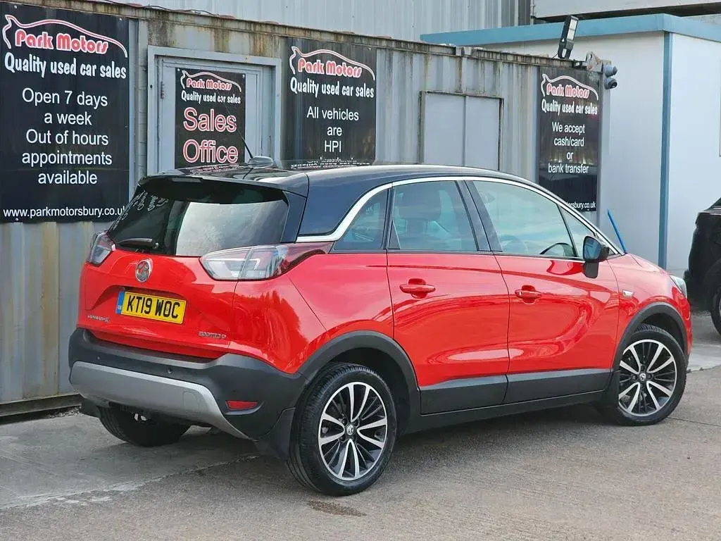 Used Vauxhall Crossland X Elite 102 HP (75 kW) 2019 Red SUV
