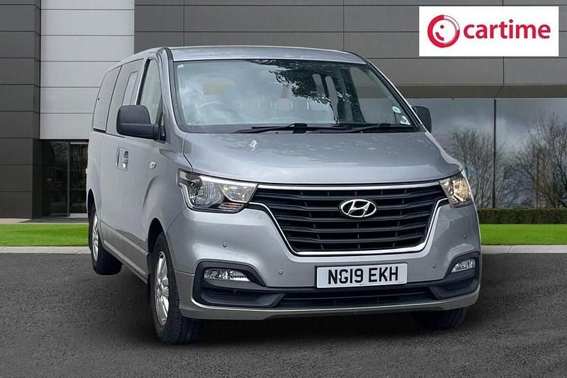 Silver Used 2019 Hyundai I800 SE MPV | £18,299 (Fair price) - Image 1/4