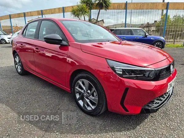 Używany Vauxhall Corsa Design Edition 2024 Czerwony Hatchback