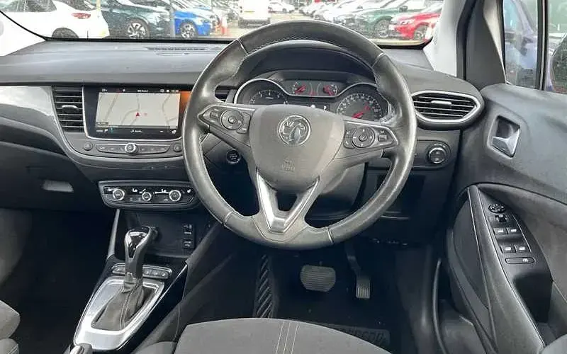 Used Vauxhall Crossland Ultimate 131 HP (96 kW) 2023 Red SUV