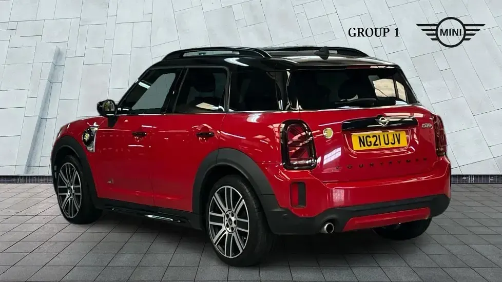 Used Mini Cooper S Countryman Exclusive 220 HP (161 kW) 2021 Red SUV