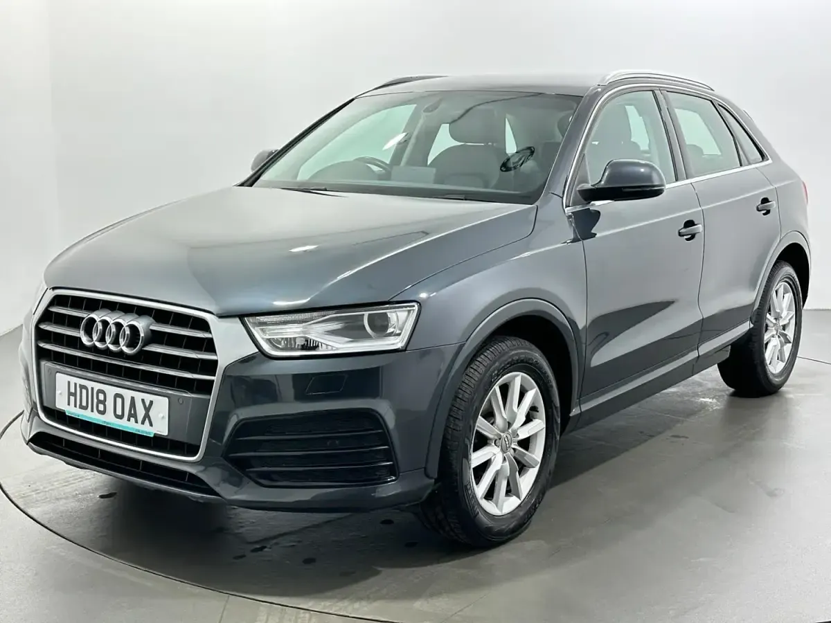 Second-hand Audi Q3 S-Line 150 CP (110 kW) 2018 Gri SUV