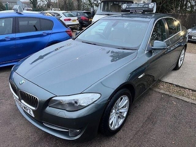 Used BMW 520 2010 Green Sedan