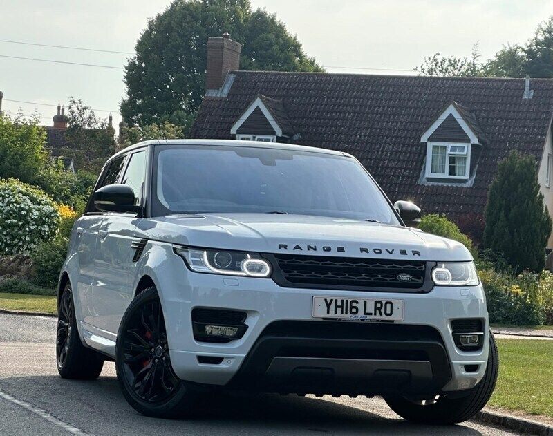White Used 2016 Land Rover Range Rover Sport HSE Dynamic SUV | £12,995 (Super price) - Image 1/4