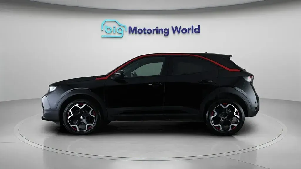 Używany Vauxhall Mokka S 100 KM (73 kW) 2023 Czarny SUV