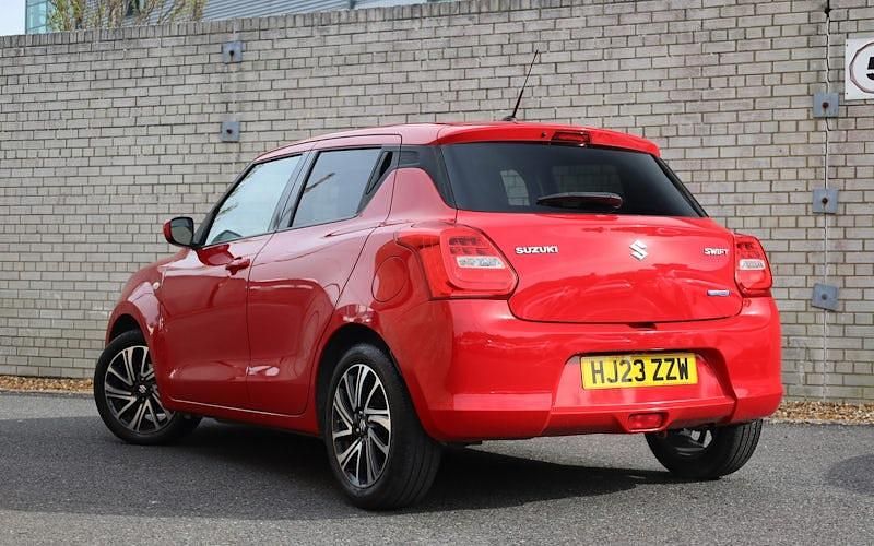 Used Suzuki Swift SZ-L 83 HP (61 kW) 2023 Red Hatchback