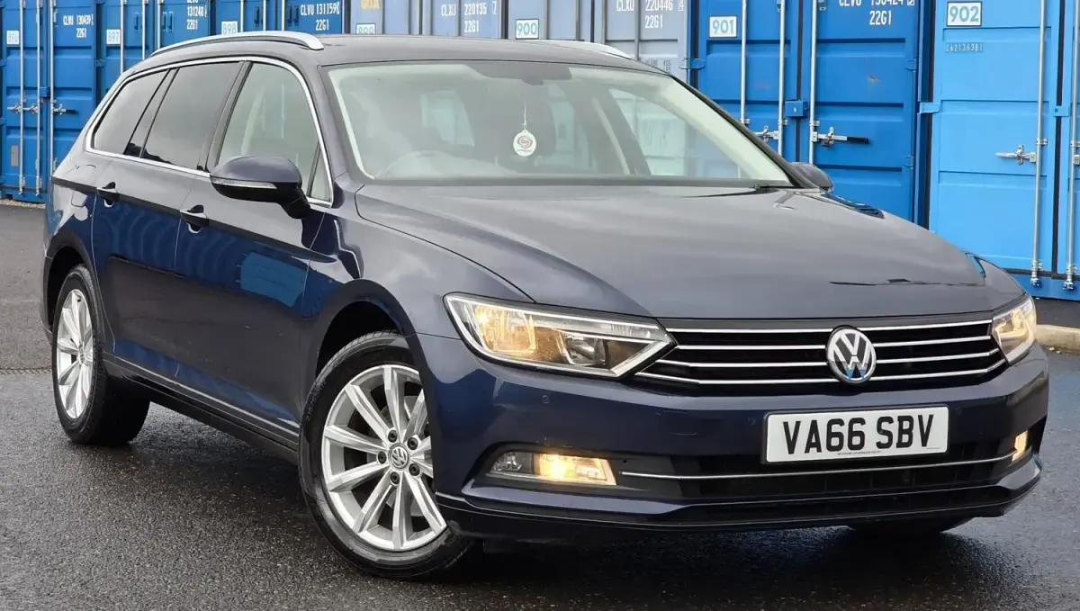 Usado VW Passat Business 2017 Azul Carrinha