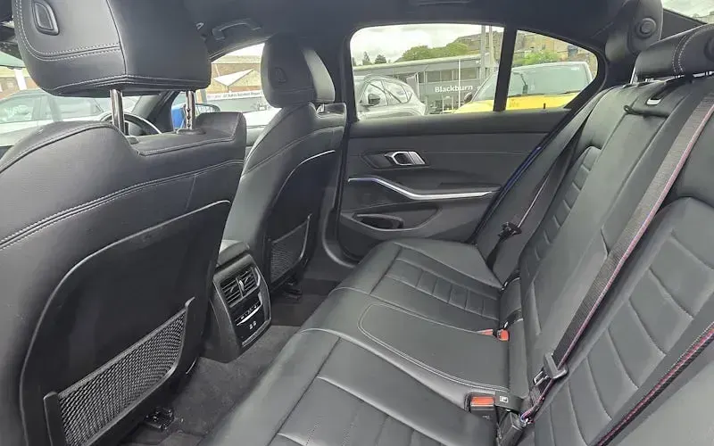 Used BMW 330 M Sport 258 HP (189 kW) 2021 Blue Sedan