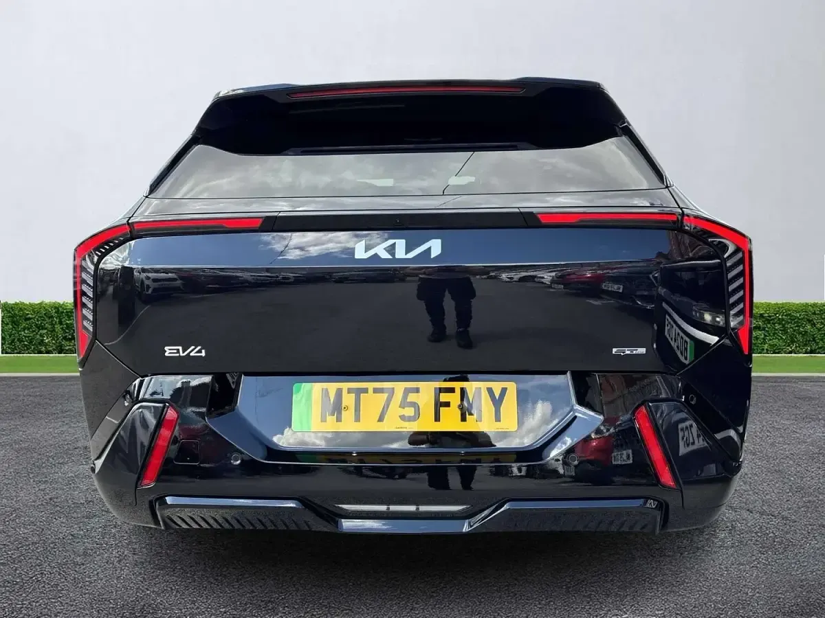Used Kia EV4 GT-Line S 150 kW (204 HP) 2025 Black Hatchback