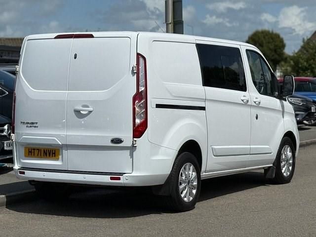 Used Ford Transit Custom Limited 130 HP (95 kW) 2022 White Van