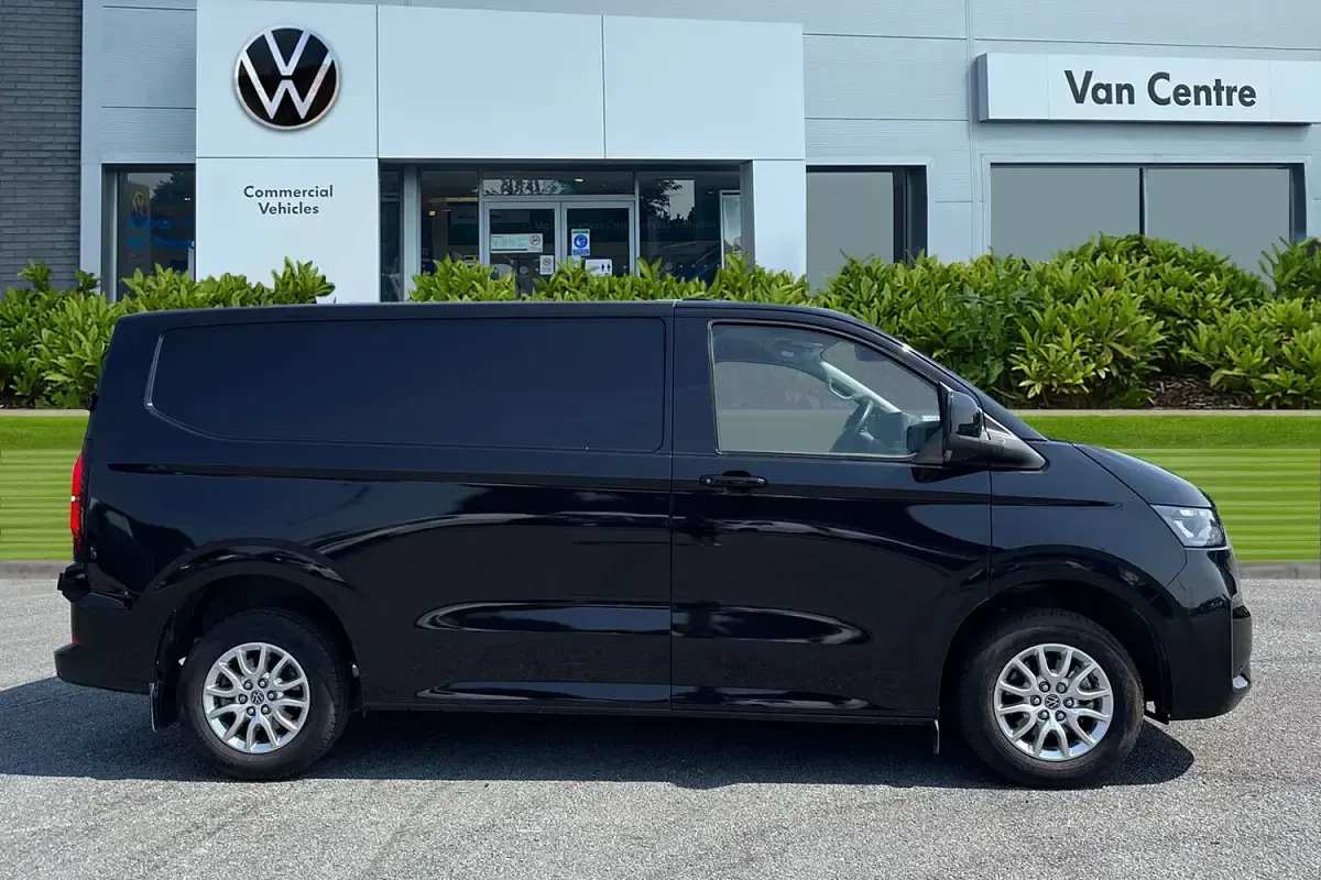 Used VW T7 Pro 110 HP (80 kW) 2025 Black Van