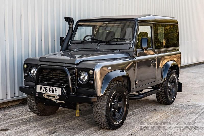 Używany Land Rover Defender 2000 Szary Kombi