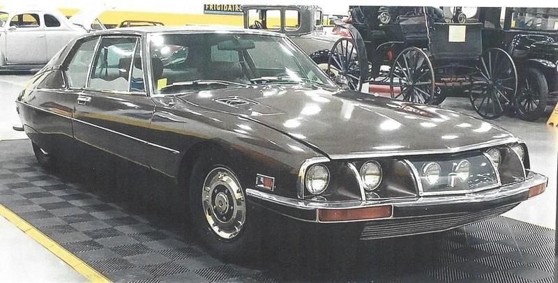 Moccha metalic Used 1973 Citroën SM Coupe | £35,000 - Image 1/4