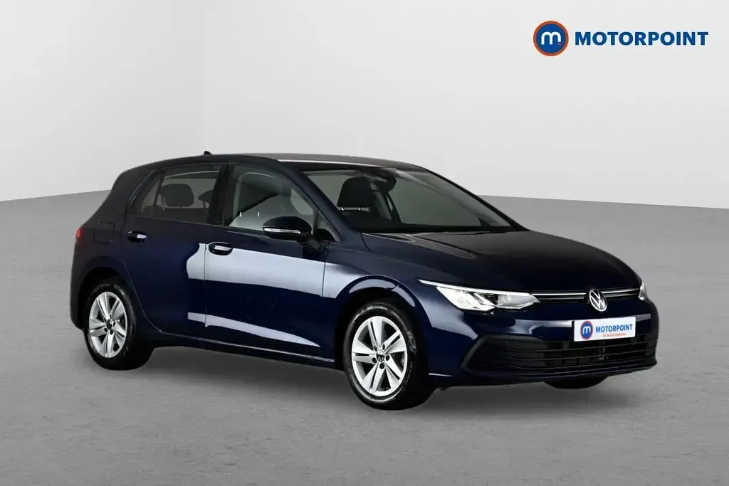 Used VW Golf VIII Life 150 HP (110 kW) 2023 Hatchback