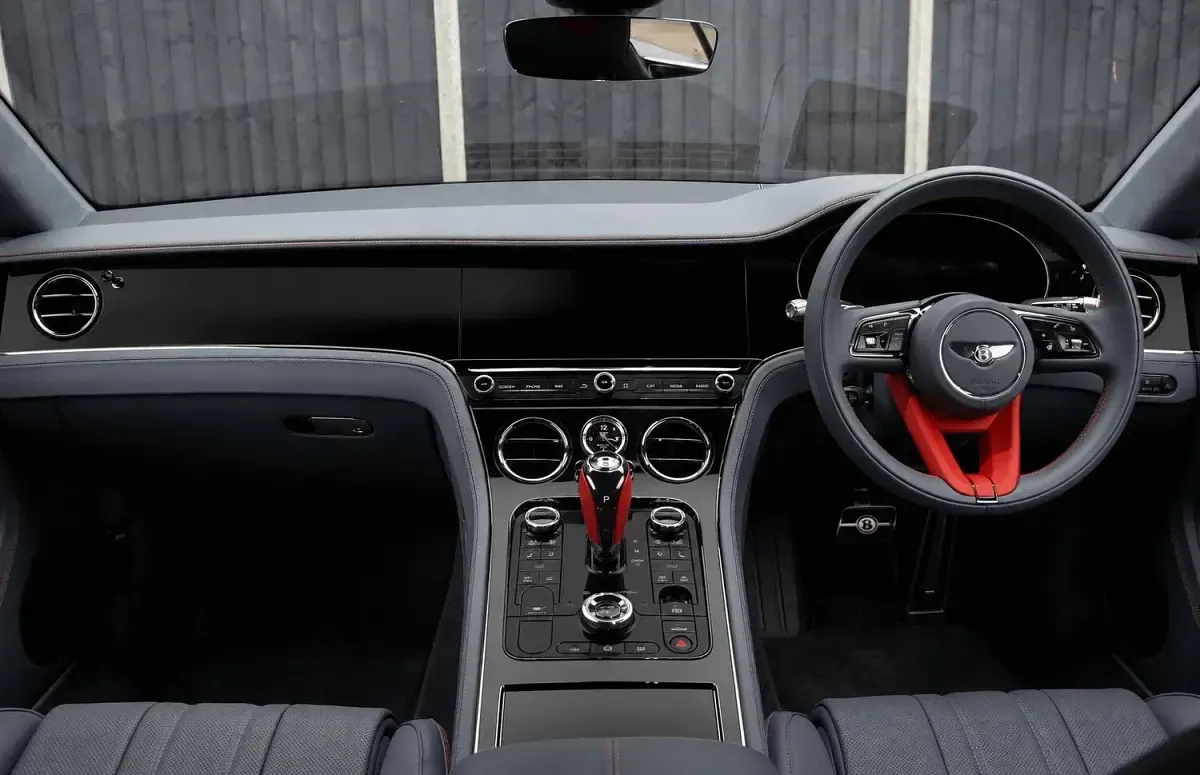 Used Bentley Continental 670 HP (492 kW) 2025 Grey Coupe