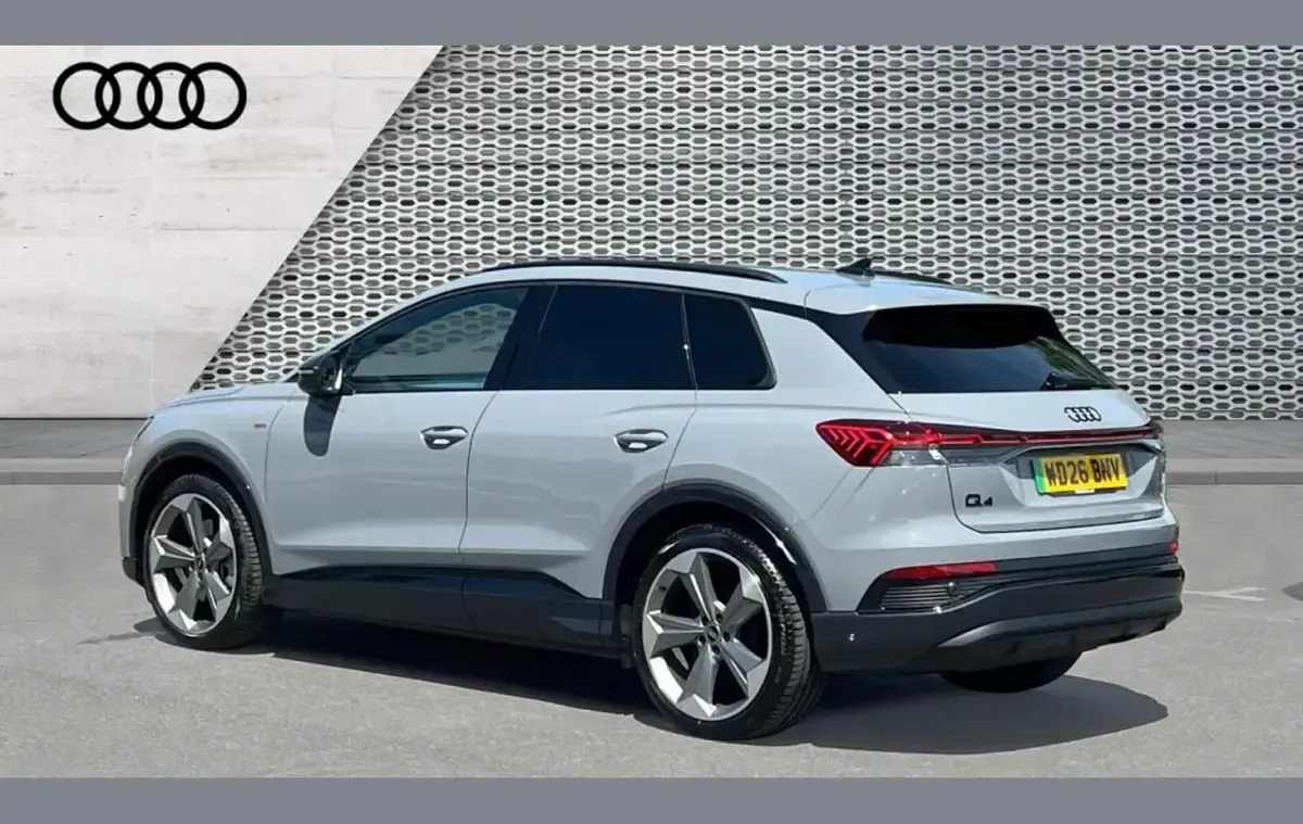 New Audi Q4 e-tron Black Edition 150 kW (204 HP) 2026 Grey SUV