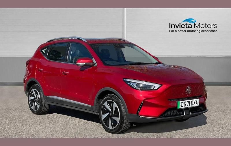 Used MG ZS Trophy Connect 114 kW (156 HP) 2021 Red SUV