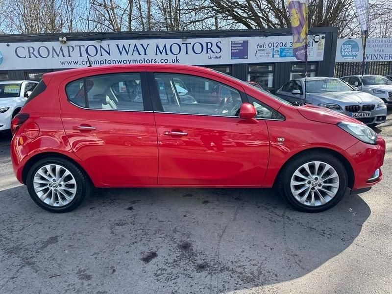 Used Vauxhall Corsa 90 HP (66 kW) 2015 Red Hatchback