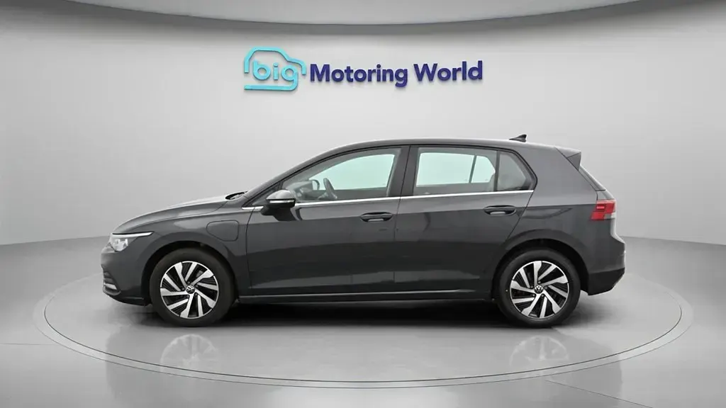 Używany VW Golf VIII Style 204 KM (150 kW) 2023 Hatchback