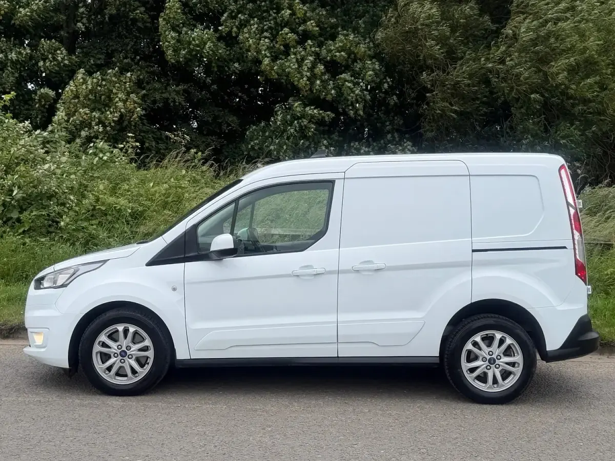 Used Ford Transit Limited 100 HP (73 kW) 2023 White Van