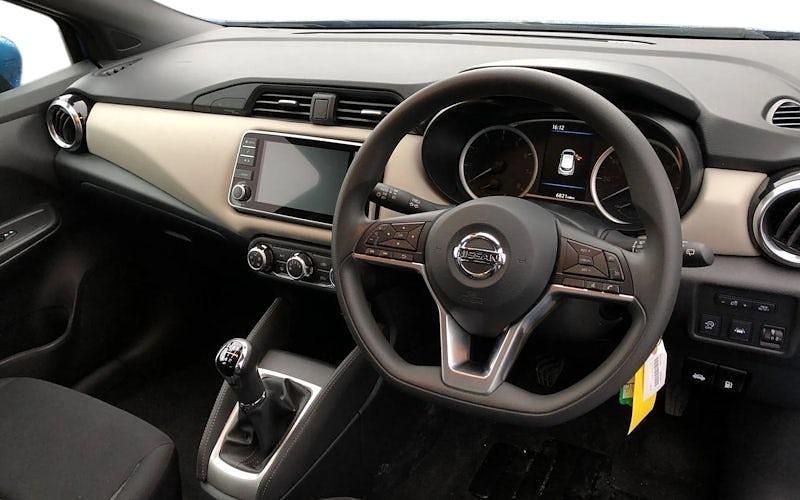 Used Nissan Micra Acenta 92 HP (67 kW) 2021 Blue Hatchback