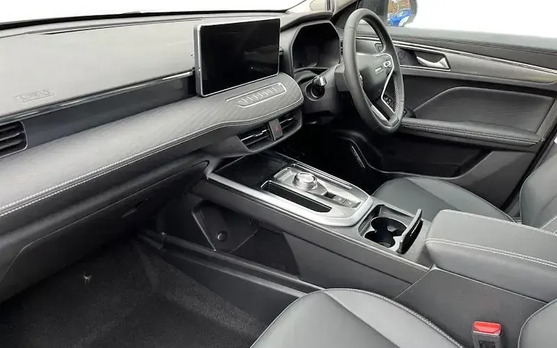 New Haval Jolion Lux 189 HP (139 kW) 2026 White SUV