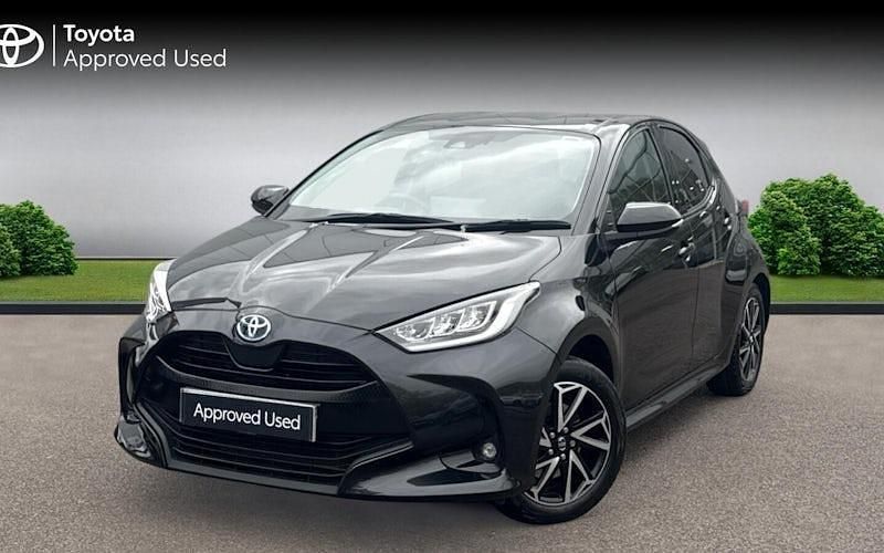 Used Toyota Yaris Hybrid Design 116 HP (85 kW) 2026 Hatchback