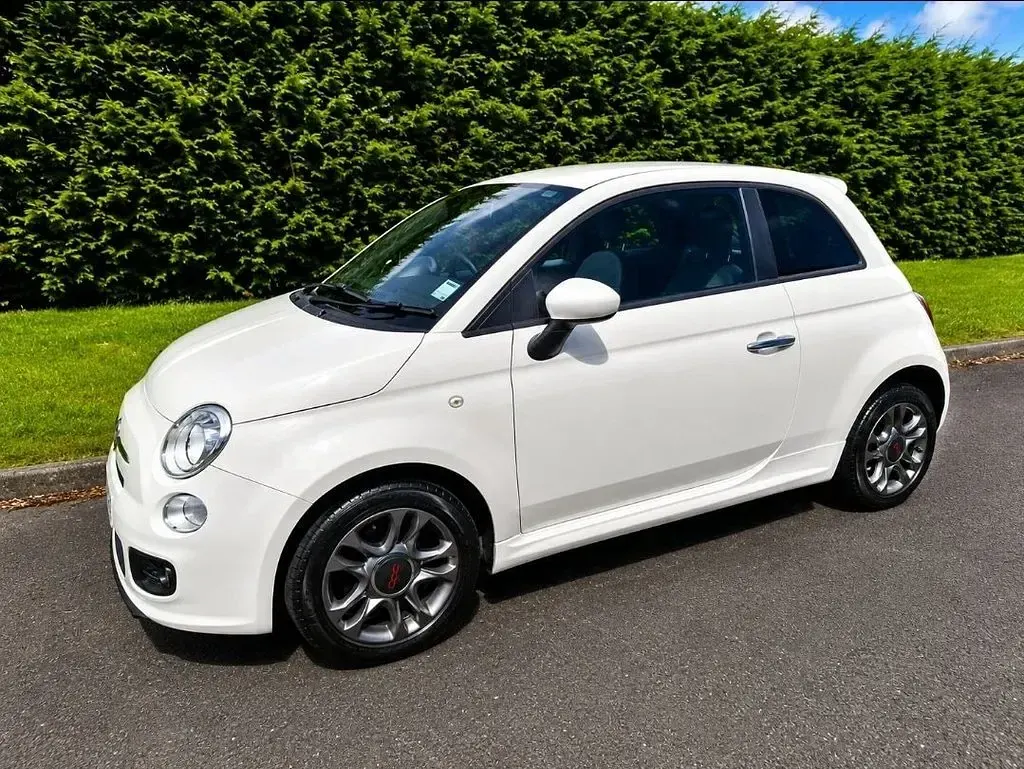 Used Fiat 500 S 69 HP (50 kW) 2014 White Hatchback