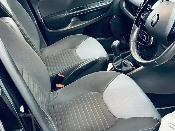 Used Renault Clio Dynamique 2015 Black Hatchback