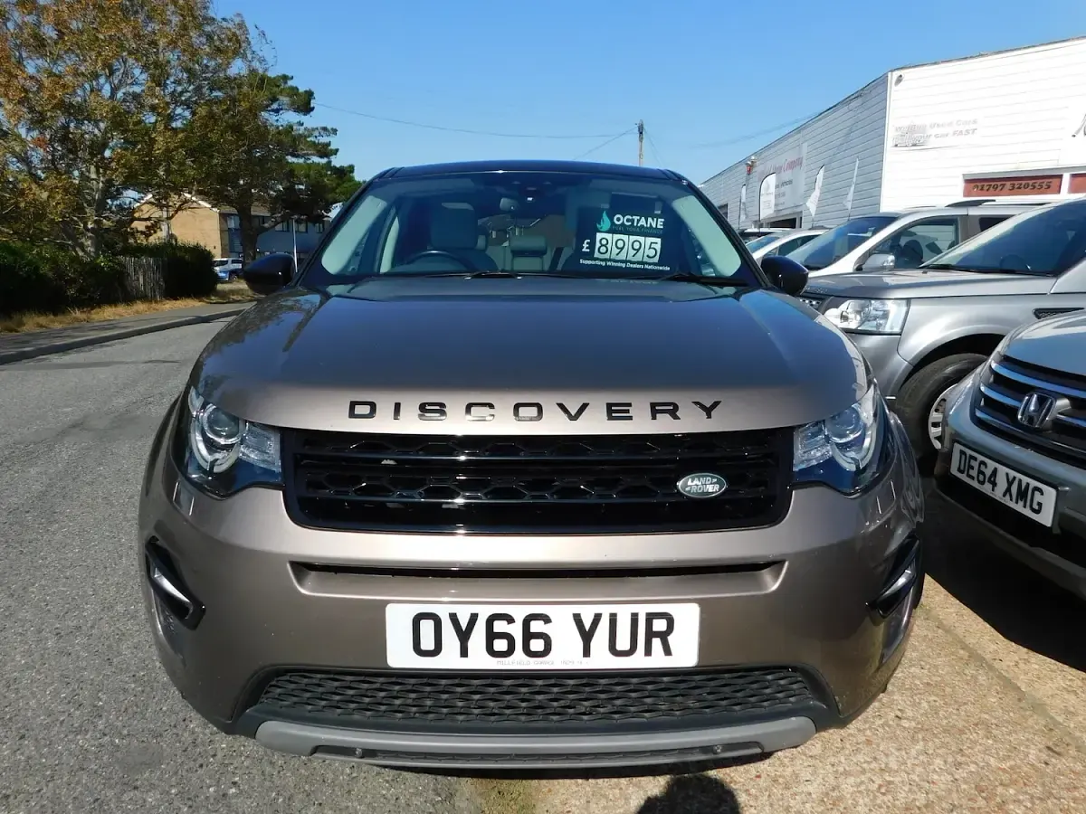 Used Land Rover Discovery Sport HSE 177 HP (130 kW) 2016 Brown SUV