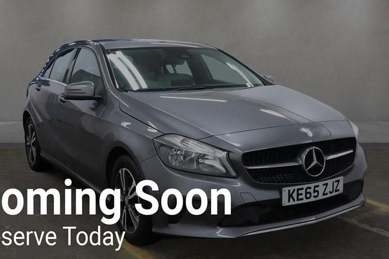 Used Mercedes A180 Executive 122 HP (89 kW) 2015