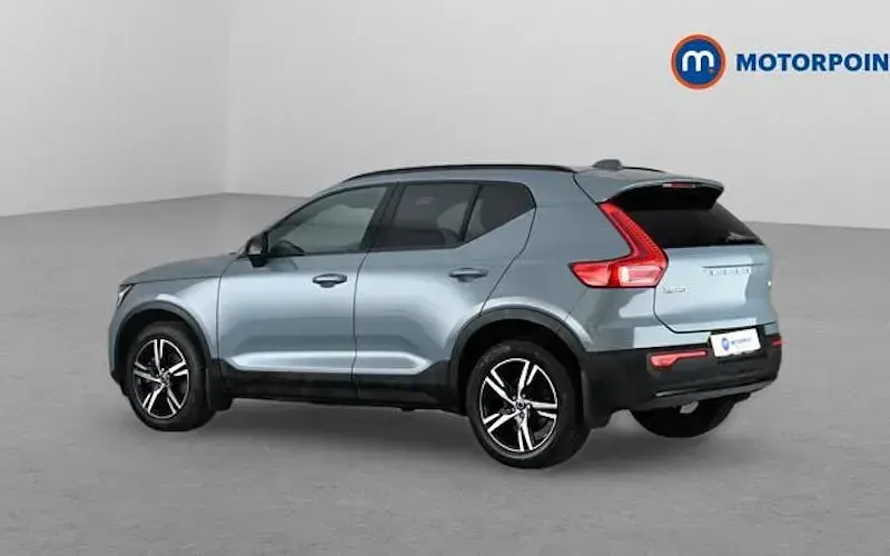 Used Volvo XC40 Plus 163 HP (119 kW) 2026 SUV