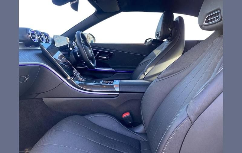 Used Mercedes CLE200 AMG Line Premium Plus 200 HP (147 kW) 2025 Silver Cabriolet