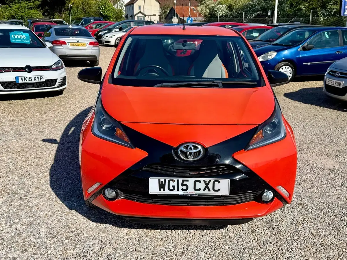 Used Toyota Aygo X-cite 69 HP (50 kW) 2015 Orange Hatchback