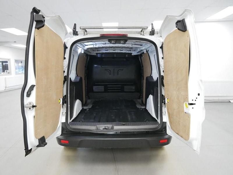 Used Ford Transit Connect Limited 120 HP (88 kW) 2020 White MPV