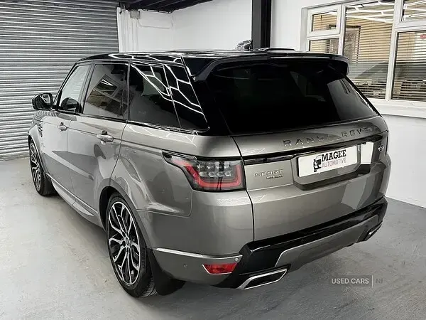 Used Land Rover Range Rover Sport HSE Dynamic 306 HP (225 kW) 2018 Silver SUV