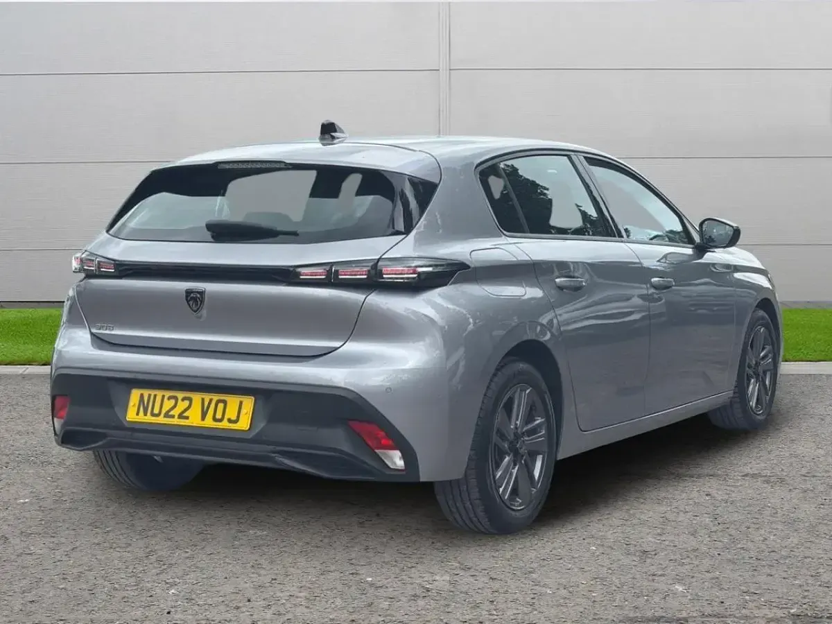 Used Peugeot 308 Active Premium 129 HP (94 kW) 2022 Grey Hatchback