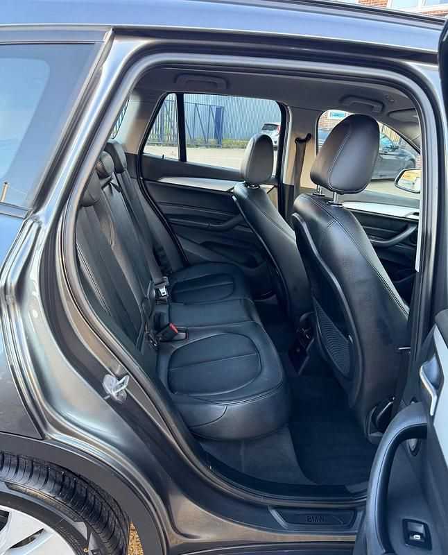 Used BMW X1 Comfort Edition 150 HP (110 kW) 2015 Grey SUV