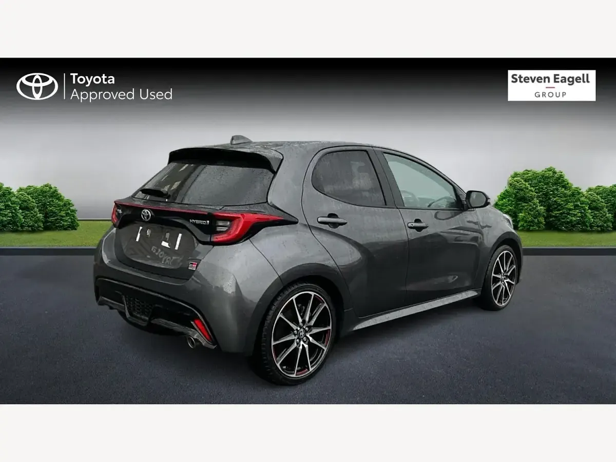Used Toyota Yaris Sport 91 HP (66 kW) 2023 Grey Hatchback