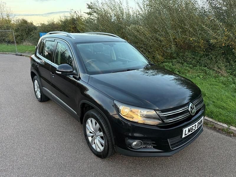 Black Used 2013 VW Tiguan Match SUV | £7,499 (Fair price) - Image 1/4