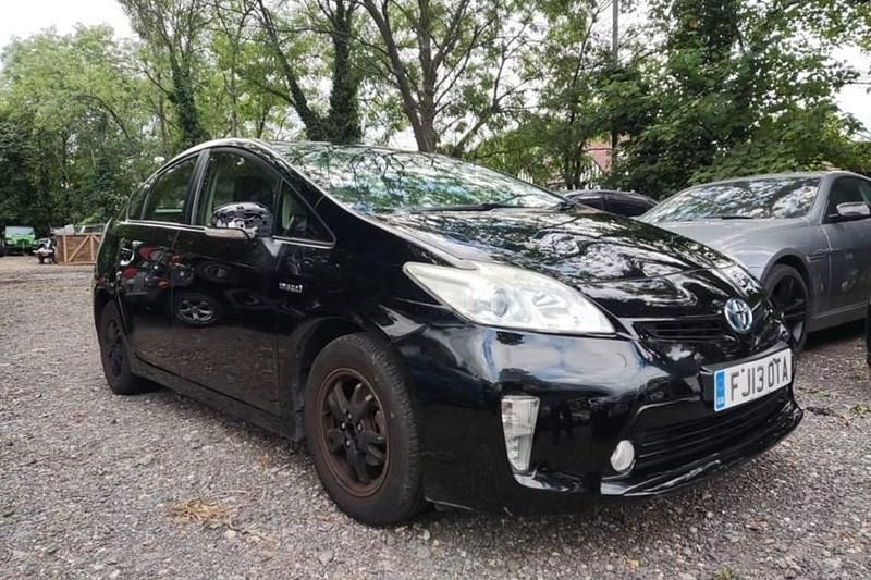 Black Used 2013 Toyota Prius T3 Hatchback | £6,495 (Fair price) - Image 1/1