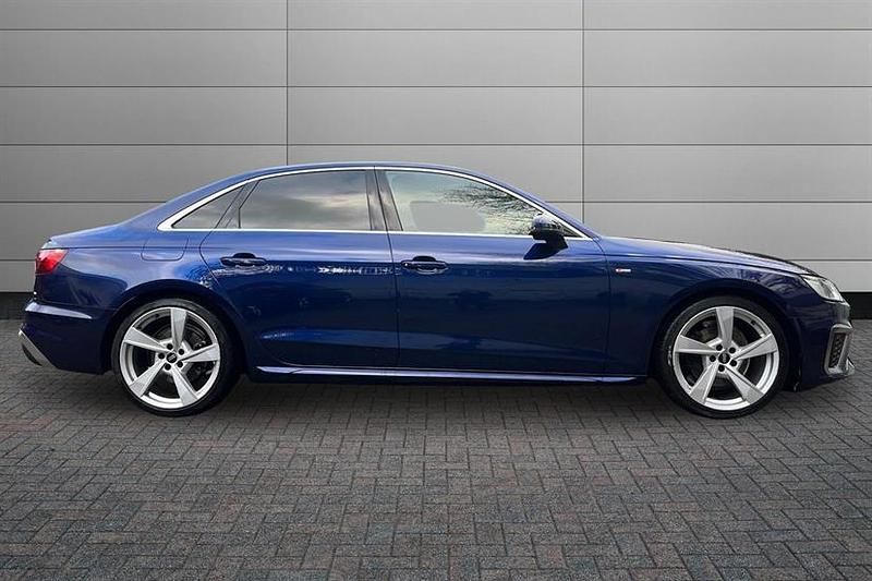 Used Audi A4 S-Line 163 HP (119 kW) 2021 Navarra blue Sedan