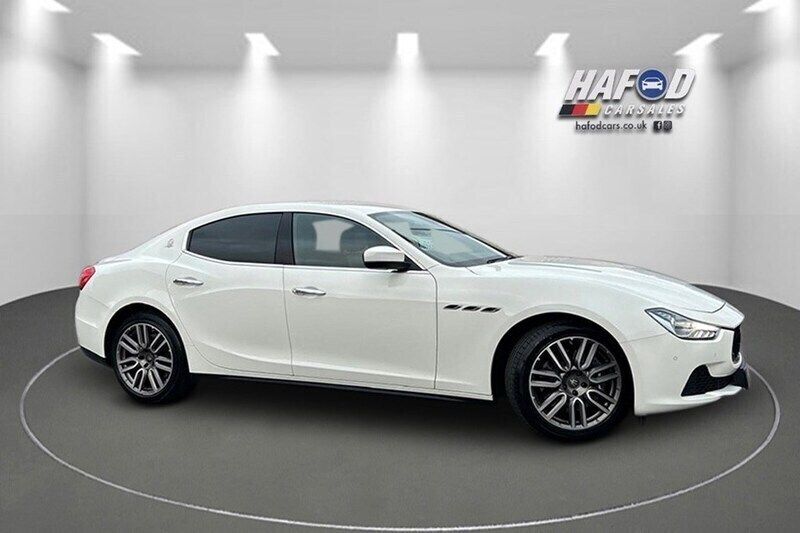 White Used 2017 Maserati Ghibli Coupe | £16,999 (Fair price) - Image 1/1