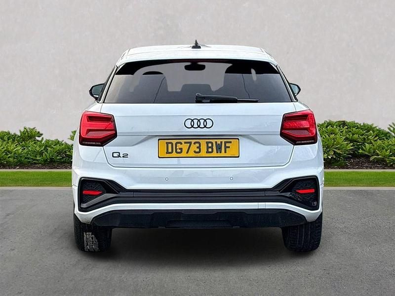 Used Audi Q2 Black Edition 110 HP (80 kW) 2023 White SUV