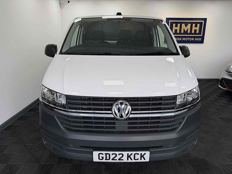 Usado VW Transporter Startline 110 HP (80 kW) 2022 Branco Van