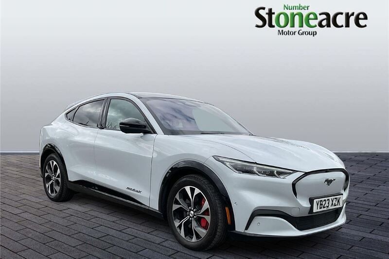 White Used 2023 Ford Mustang Mach-E Extended Range SUV | £30,992 (Fair price) - Image 1/4