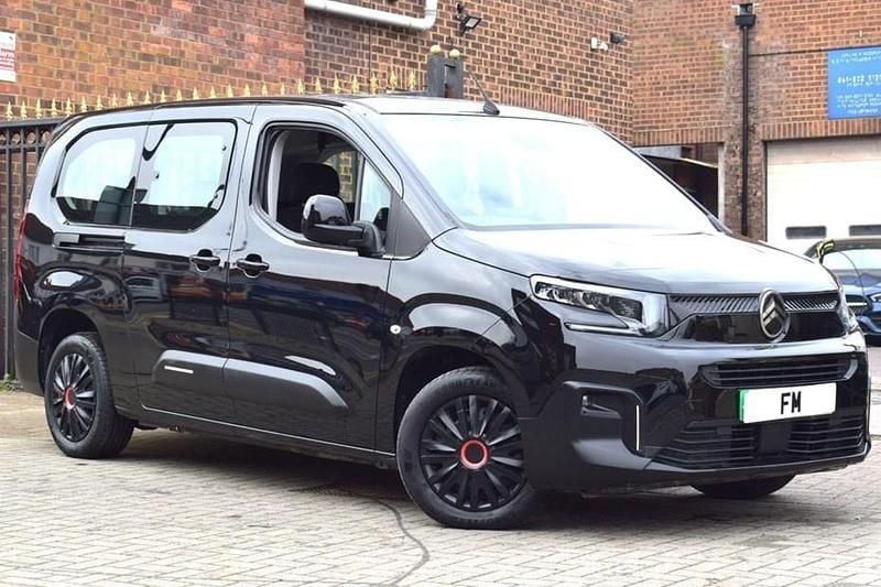 Used Citroën e-Berlingo 100 kW (136 HP) 2024 MPV